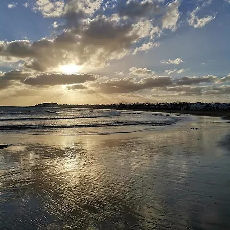 B Ensuite Con Zona De Patio * Arrecife (Lanzarote)