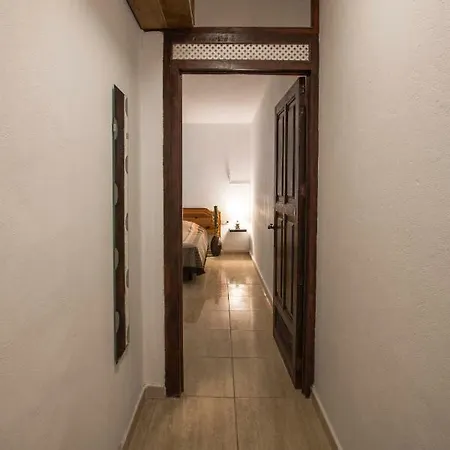 B Ensuite Con Zona De Patio * アレシフェ